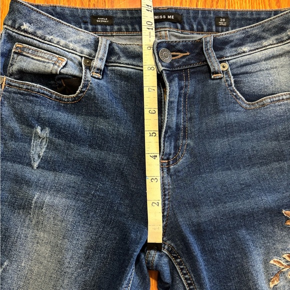 MISS ME JEANS * SKINNY ANKLE JEANS with EMBROIDERED FLOWERS  - SIZE 26 - Picture 8 of 12
